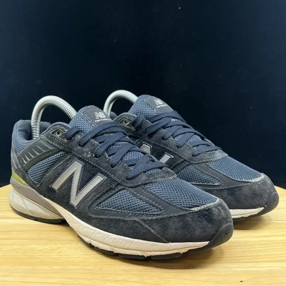 New Balance 990v5 Navy Blue Silver Athletic Sneaker GC990NV5 Size 6y/ Wmns 7.5