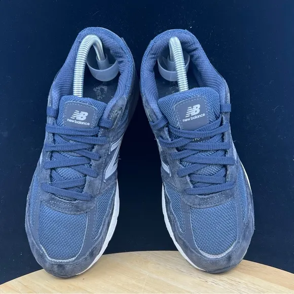 New Balance 990v5 Navy Blue Silver Athletic Sneaker GC990NV5 Size 6y/ Wmns 7.5