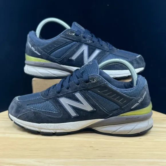 New Balance 990v5 Navy Blue Silver Athletic Sneaker GC990NV5 Size 6y/ Wmns 7.5