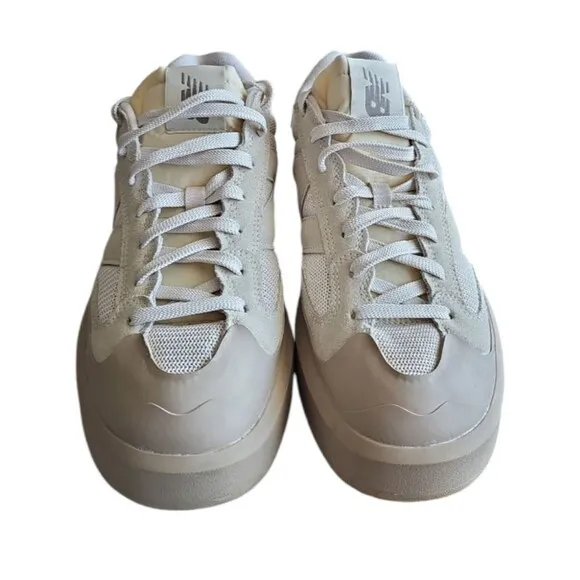 New Balance CT302 Leather Suede Beige Bone Sneakers Tennis Shoes Men Sz 10.5