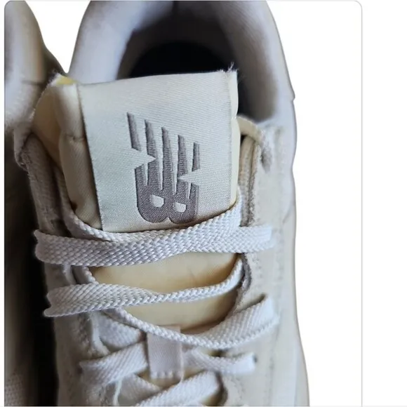 New Balance CT302 Leather Suede Beige Bone Sneakers Tennis Shoes Men Sz 10.5
