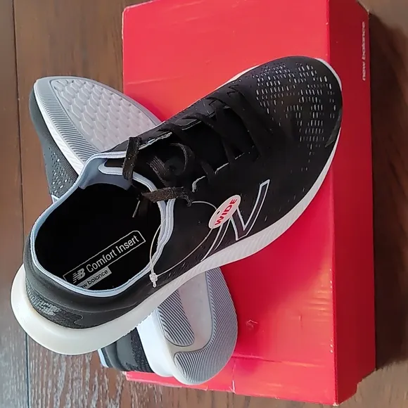 New balance women's athletic shoes-NEW