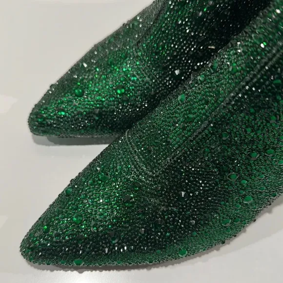 🌸NEW BETSEY JOHNSON CADY EMERALD WOMEN’S ANKLE BOOTS Sz 7 WITH BOX.