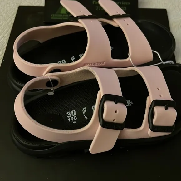 New Birkenstock Pink Leather Sandals C12