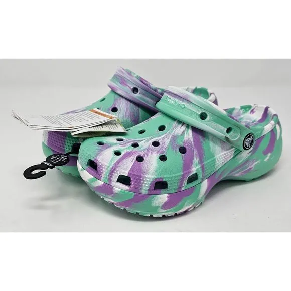 NEW!! Crocs Women's‎ Classic Platform Clog size 4