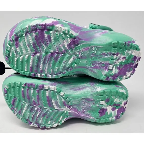 NEW!! Crocs Women's‎ Classic Platform Clog size 4