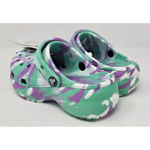 NEW!! Crocs Women's‎ Classic Platform Clog size 4