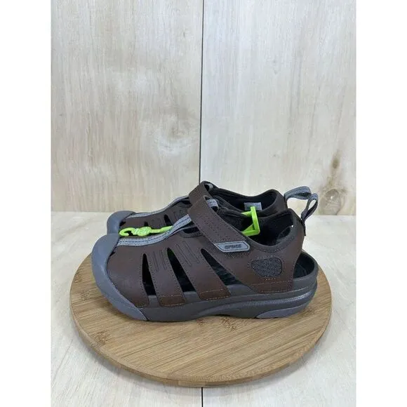 NEW Crocs Yukon Fisherman Brown Leather Closed Toe Sandal Mens Size 7 Womens 8.5