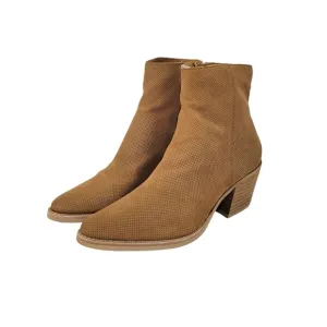 New Dolce Vita Asha Light Brown Perforated Nuback Boots