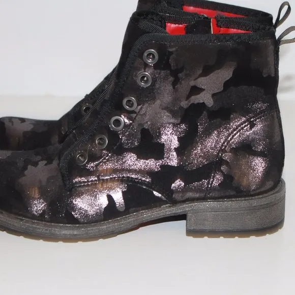 NEW Dolce Vita Big Girl's Combat Moto Boots Black Shimmer Camo Sparkly  Sz 1