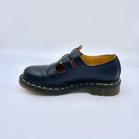 NEW Dr. Martens 8065 Smooth Leather Mary Jane Shoes Women’s size 6