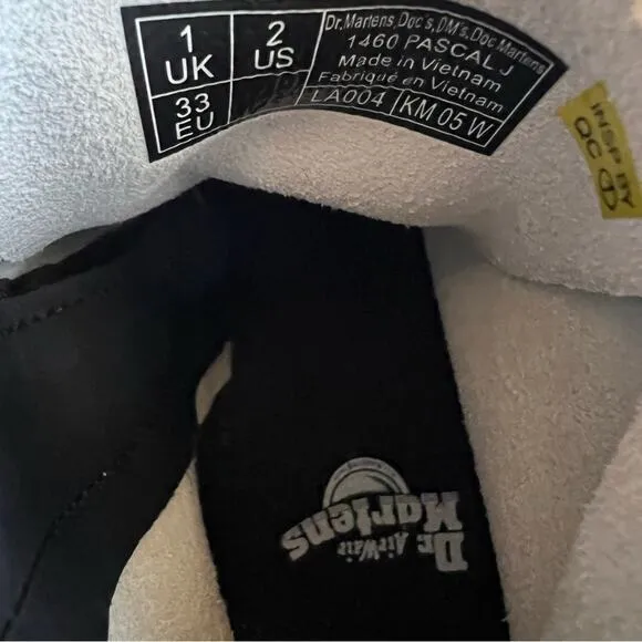 NEW Dr. Marten’s Pascal 1460 Pascal Boots Sz 2