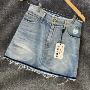 New FRAME Denim Mini Skirt 26 Womens Distressed Light Wash Frayed Hem Y2K Style