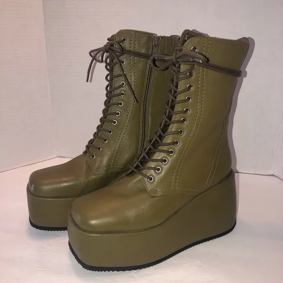 New Free People Anthropologie Arlyn Olive Green Platform Boots Shoes sz 6