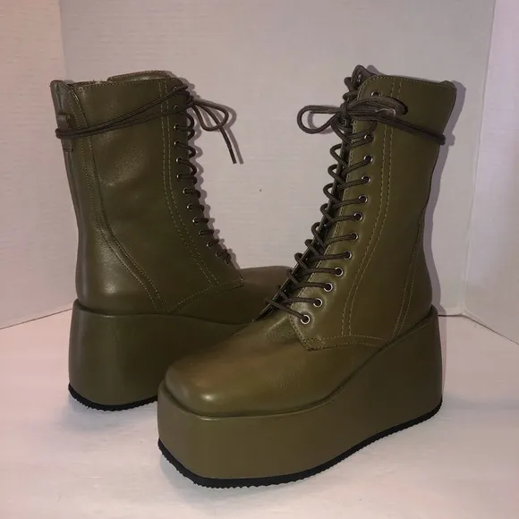 New Free People Anthropologie Arlyn Olive Green Platform Boots Shoes sz 6