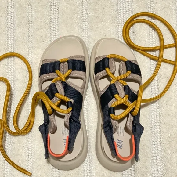 NEW H&amp;M CHUNKY SANDALS, sz 38-39