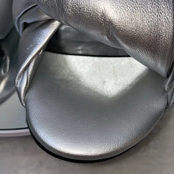 NEW Marc Fisher Olgalia sandals