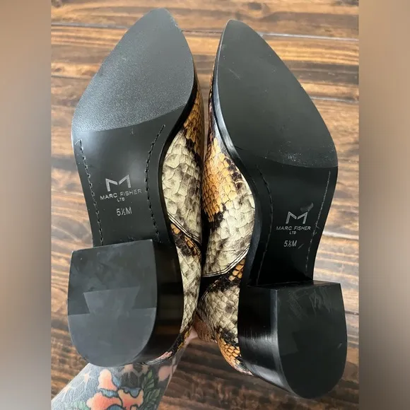 New Marc Fisher snake skin ankle boots size 5 colors black, tan, cream, and Pink