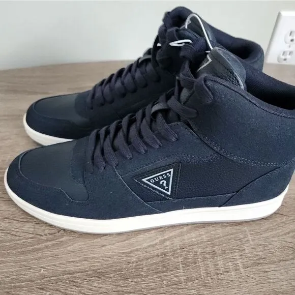 NEW MEN'S GUESS BLUE COLOR  ATHLETIC SHOES 9,5 SIZE