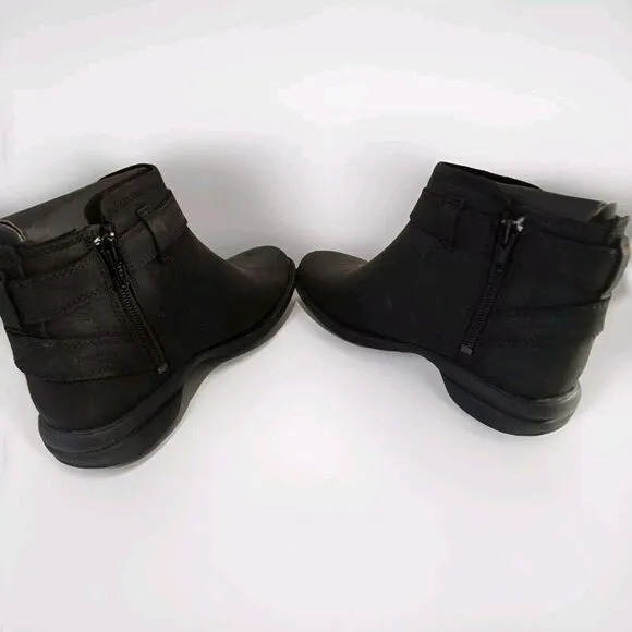 New! Merrell Women's Andover Bluff Ankle Boots Black Size 6