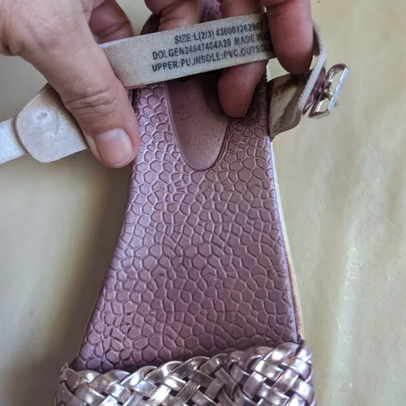 New Metallic Pink Sandals Girls Size 2/4