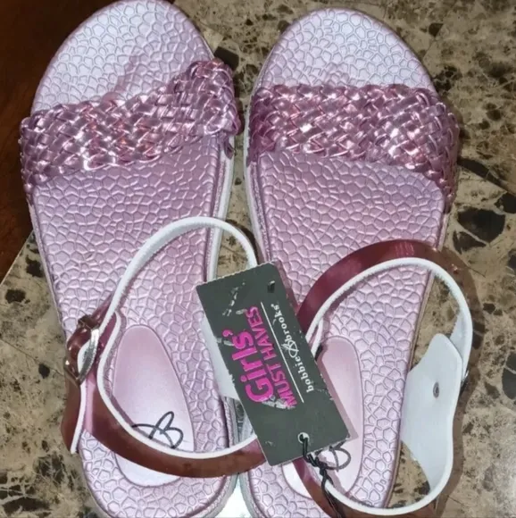 New Metallic Pink Sandals Girls Size 2/4