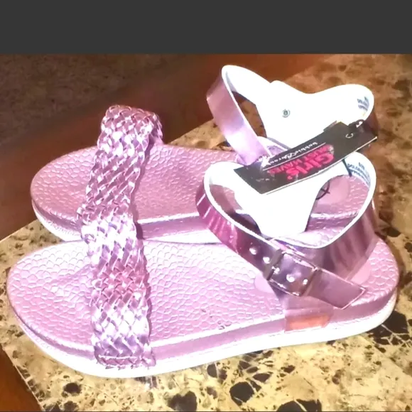 New Metallic Pink Sandals Girls Size 2/4