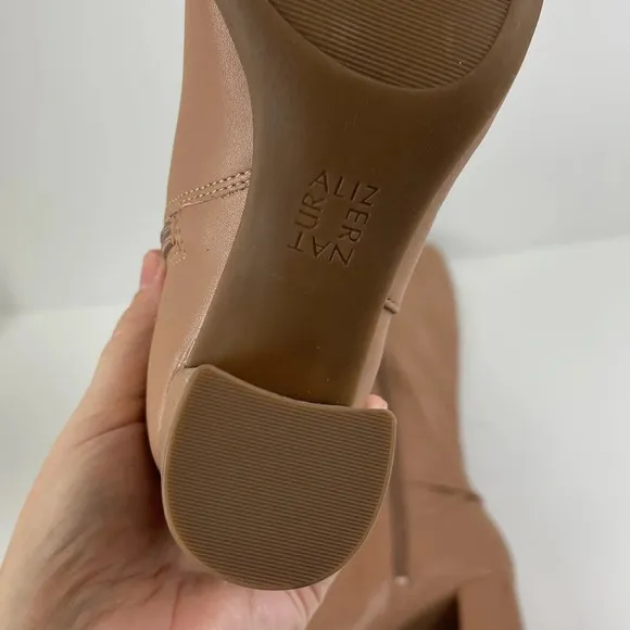 NEW Naturalizer Waylon Knee High Boots 5 M Tan Beige Manmade Tall Dress Boot