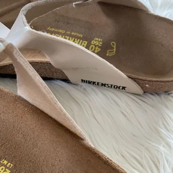 NEW Pearl Birkenstock 40 Sandals