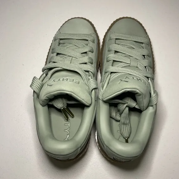 NEW Puma Fenty Creeper Phatty Shoes Womens Size 7.5 Green Fog Rihanna Platform