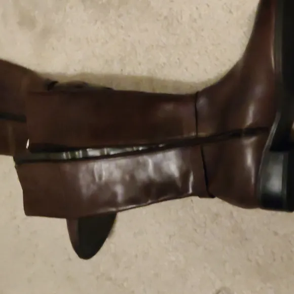 New! Ralph Lauren Brown  leather tall boots sz 8.5