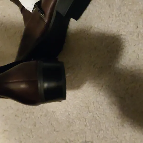 New! Ralph Lauren Brown  leather tall boots sz 8.5