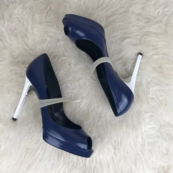 NEW Ruthie Davis “Alexander” Platform Heels