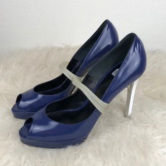 NEW Ruthie Davis “Alexander” Platform Heels