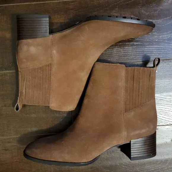 NEW Sam Edelman Kaiti Chelsea Boots Womens 9 Brown Suede Neutral Chic Comfort