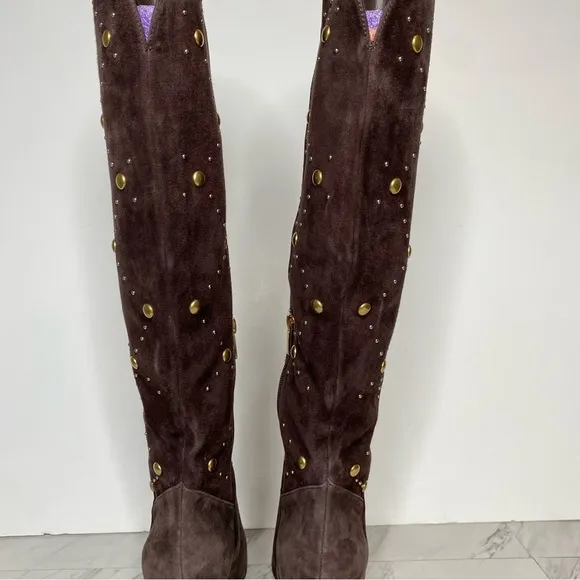 New! Vince Camuto Fimulie Brown Suede Stud Pointy Toe Tall Boot 7 1/2 M