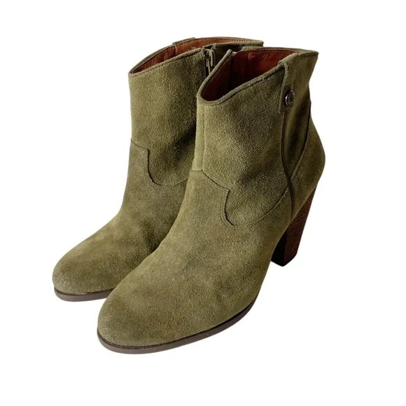NEW Vince Camuto green suede ankle boot size 9