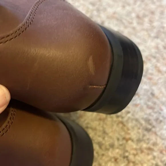 NEW Vionic Brown Logan Ankle Boot Size 6