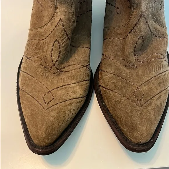 NEW with tags Old Gringo Tan Ankle Boots