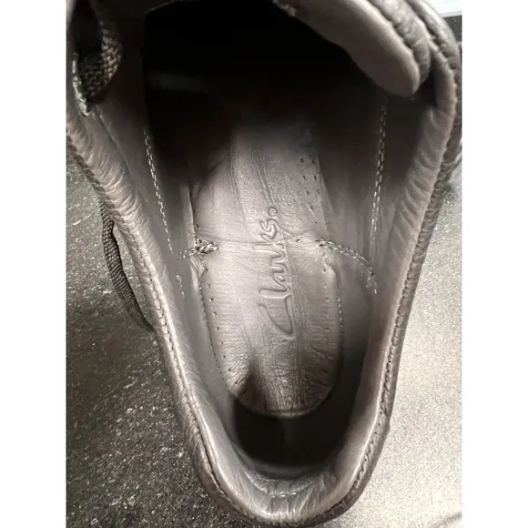 New W/O Box Clarks Tracker Black Tumble Leather Shoes Men's Size 10 Narrow 37511