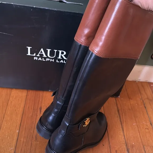 New women’s Sz 7.5B black color block round toes business casual tall boots