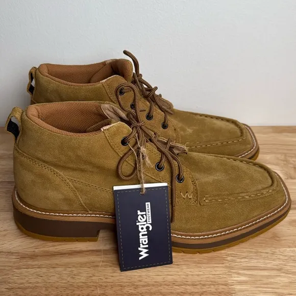 New Wrangler Men's oil and slip resistant Boots