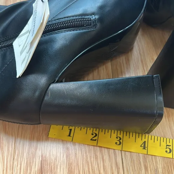 New! Zara Black Women's Sz 8, black Ankle side zipper Boots.