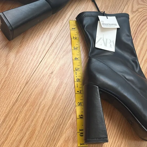 New! Zara Black Women's Sz 8, black Ankle side zipper Boots.