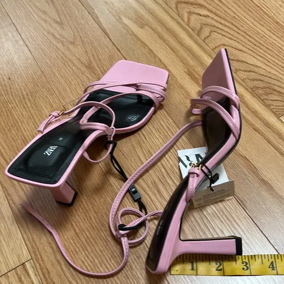 New! Zara SZ 7.5 /6.5 pink strappy heeled leather square toe  sandals.