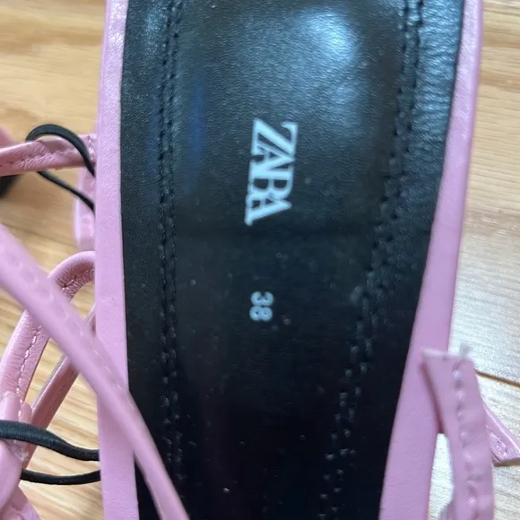 New! Zara SZ 7.5 /6.5 pink strappy heeled leather square toe  sandals.