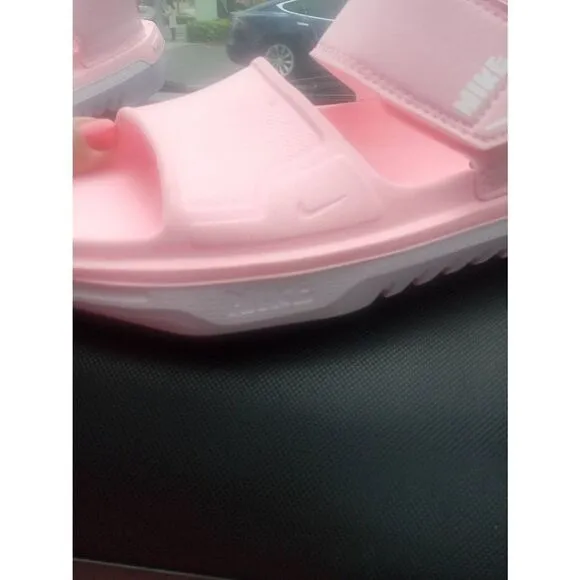 NEW Pink NIKE sandals SZ7
