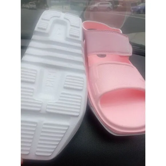 NEW Pink NIKE sandals SZ7
