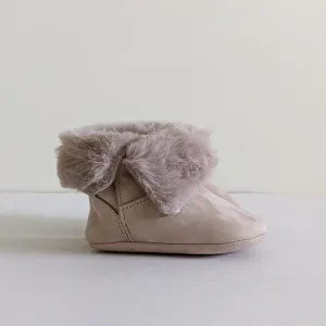 NIB Zara Mini Leather Boots Sz2.5/3 Beige Off White Fur Hook &amp; Loop Booties