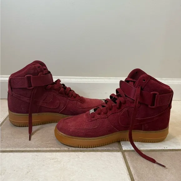 Nike AF1 Maroon High-Top Suede Sneakers